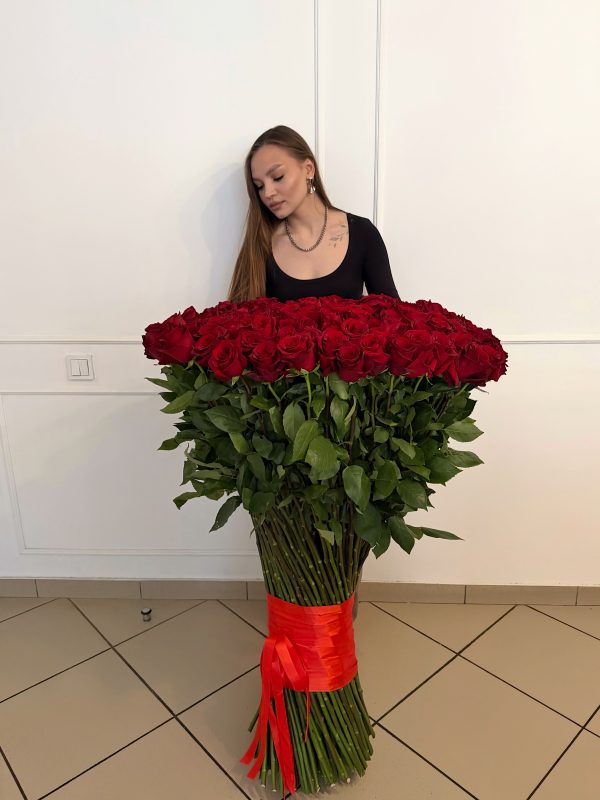 Букет 329 высокие розы