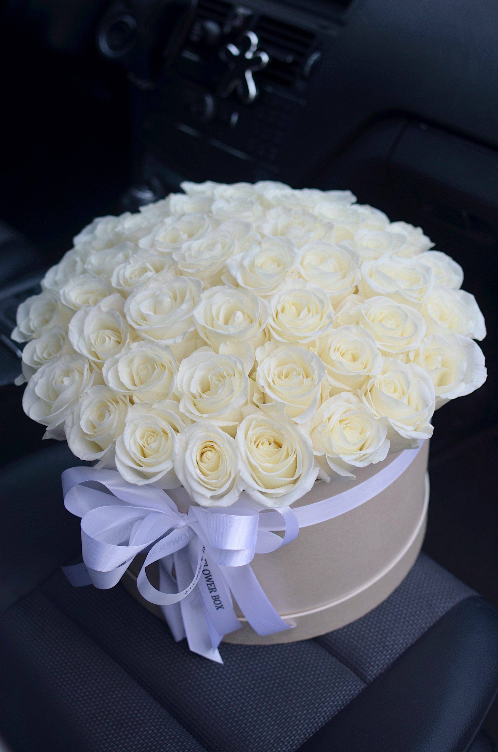 41 роза в коробке