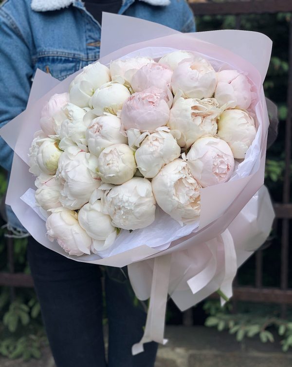Букет 255 из пионов