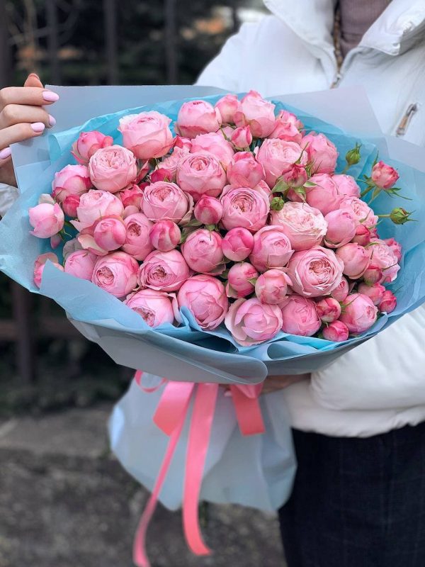 Букет 110 "Мэнсфилд Парк Пинк"