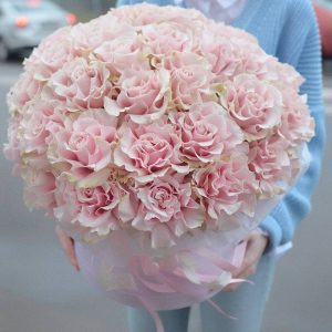 Букет 370 с французской розой